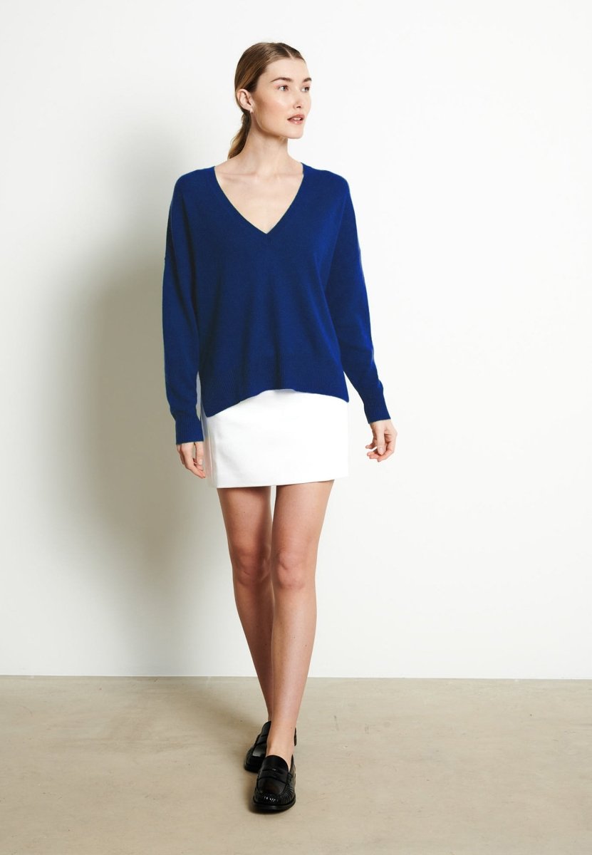 Pull col V cachemire bleu nuit femme - RIA 3 - Studio cashmere8