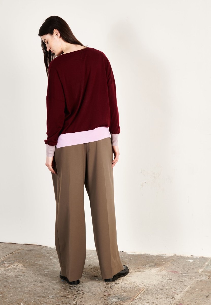 Pull col V oversize ultrafin cachemire et laine bordeaux/violet/lavande femme - KELLY 10 - Studio cashmere8