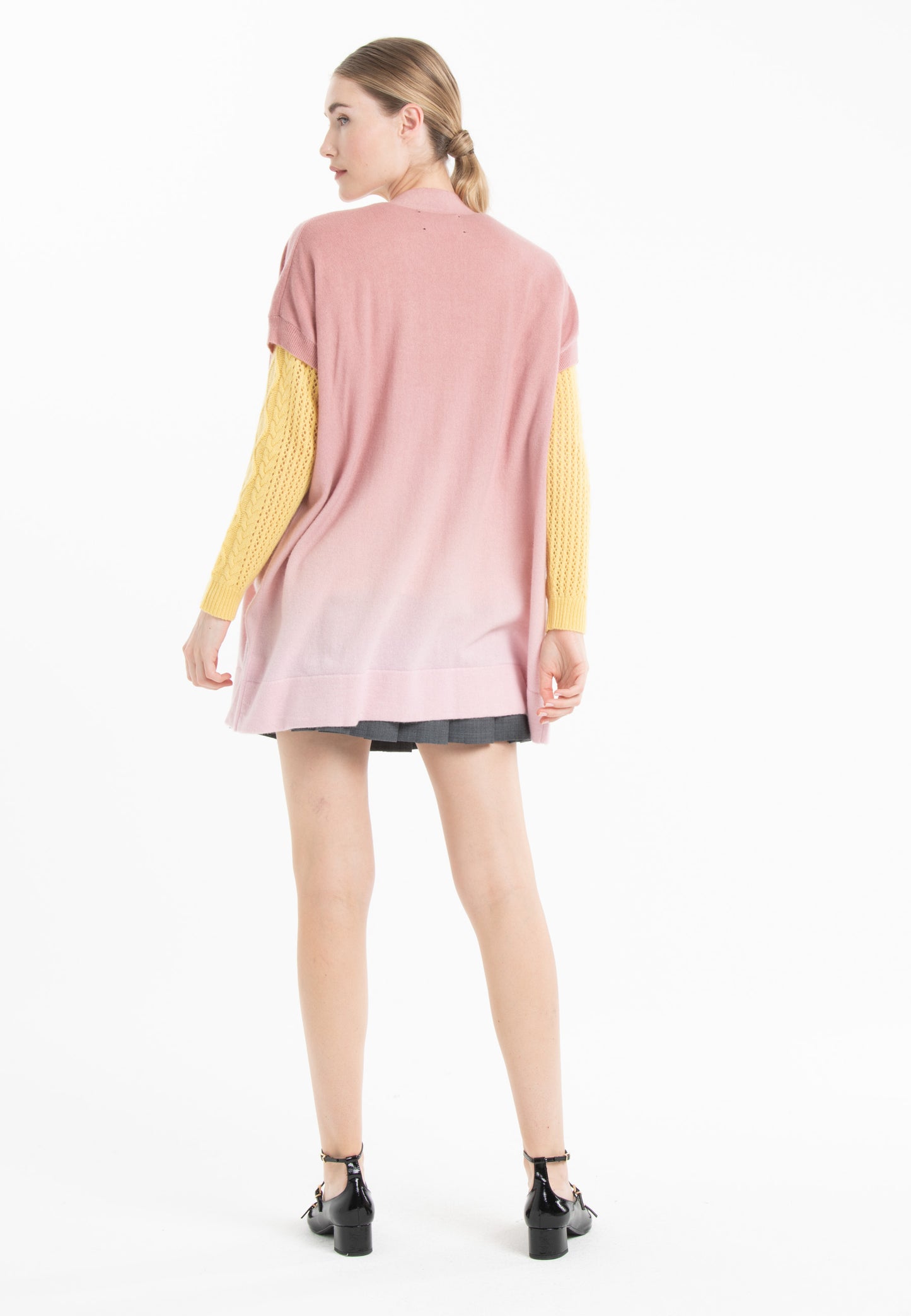 Women's baby pink/nude pink cashmere short-sleeved cardigan - AVA 11B