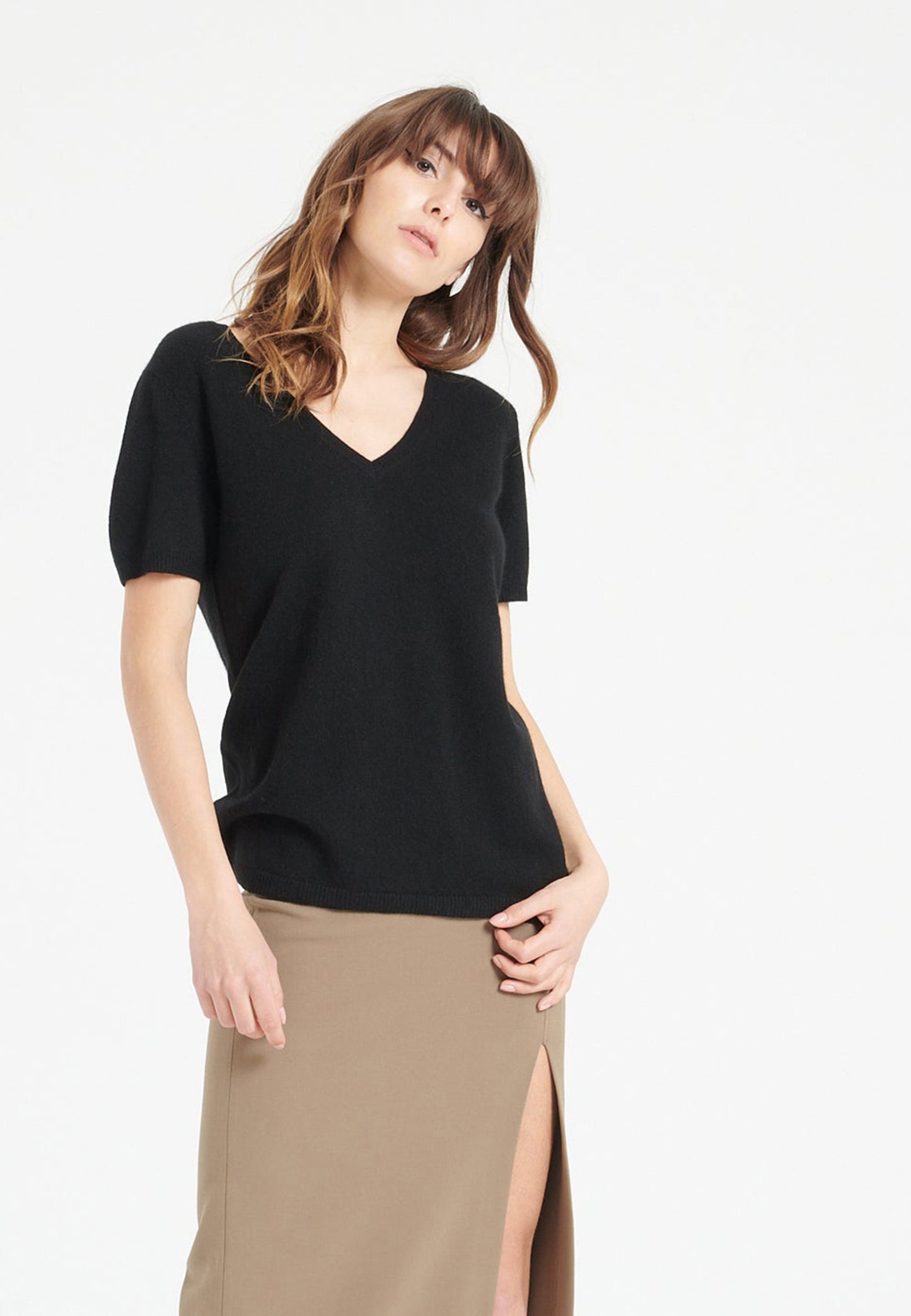 Women's black cashmere V-neck T-shirt - LILLY 14