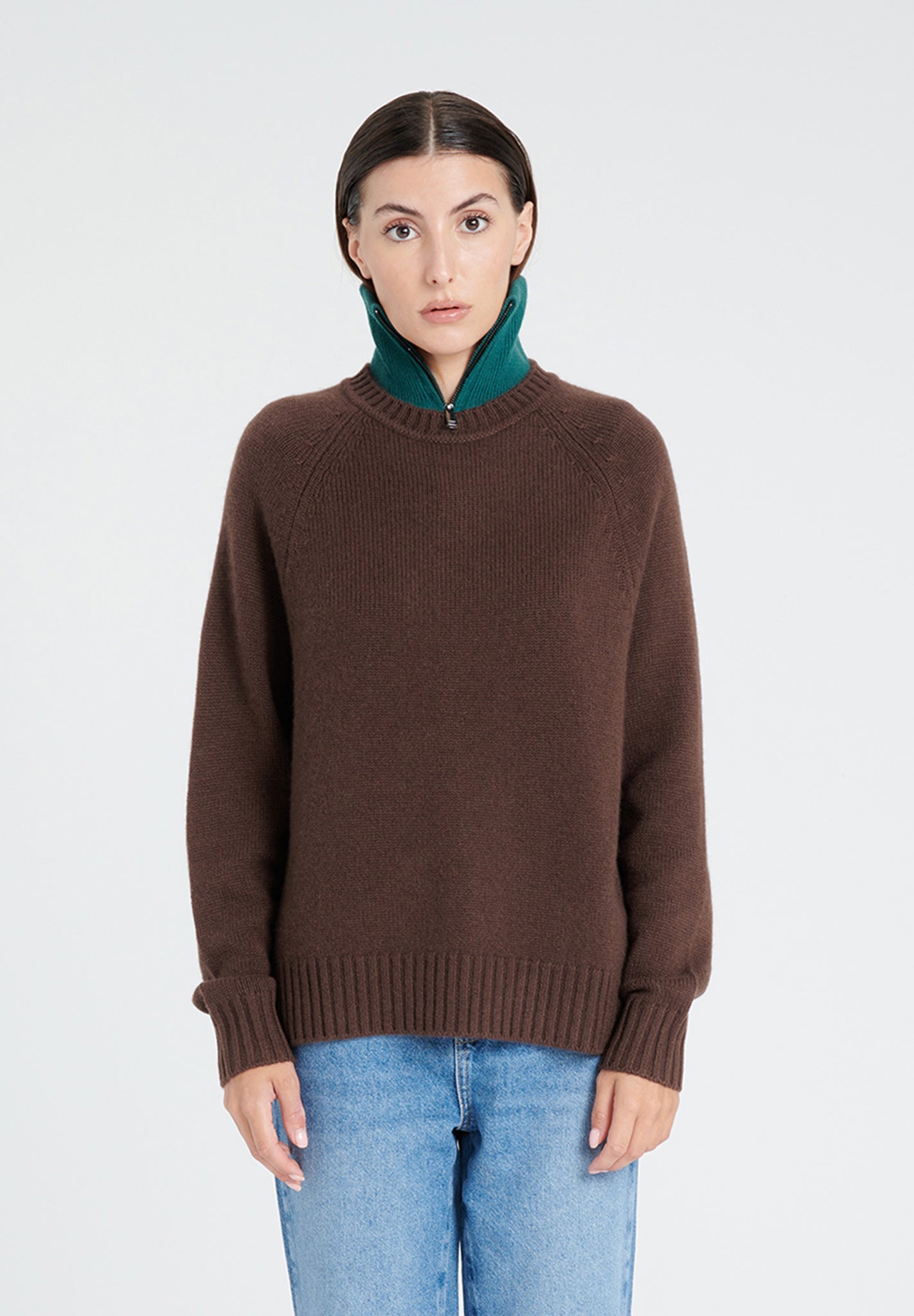 ZAYA 7 Round neck sweater with raglan sleeves in brown 6-thread cashmere