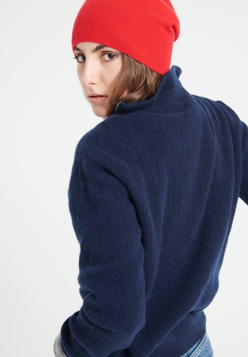 Bonnet en cachemire rouge - Studio cashmere8