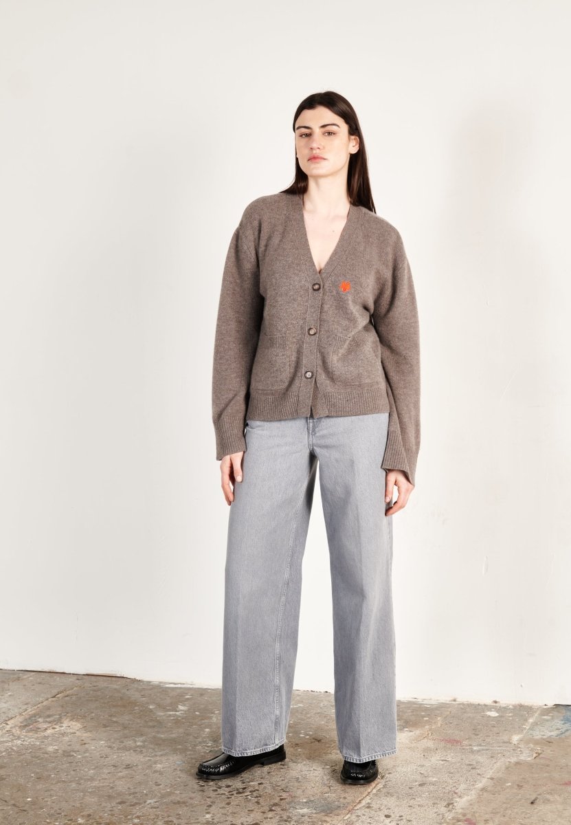 Cardigan cachemire et laine 4 fils marron femme - HANA 3 - Studio cashmere8