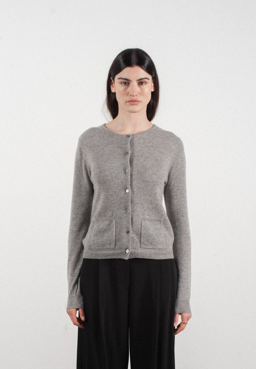 Cardigan col rond femme en cachemire gris clair - LILLY 4B - Studio Cashmere8