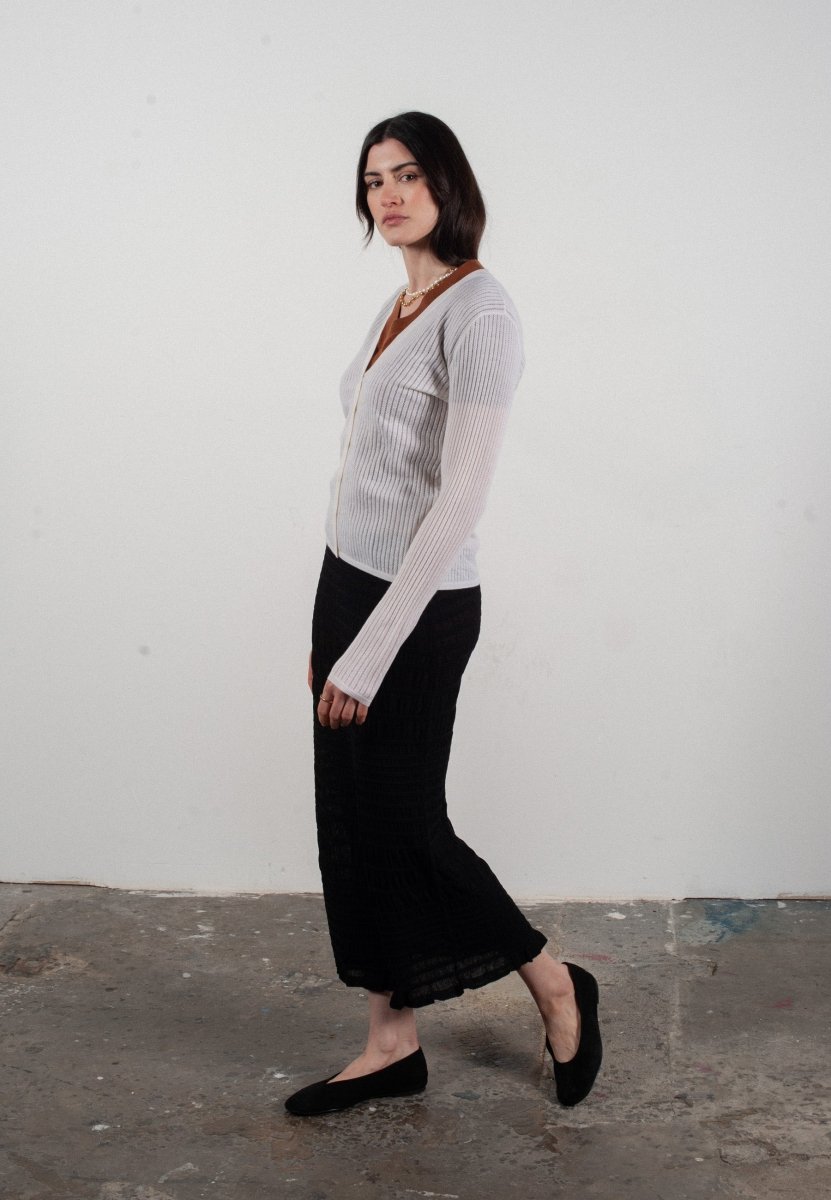 Cardigan col V femme en cachemire et laine ajouré ultrafin blanc - FRIDA 3 - Studio cashmere8