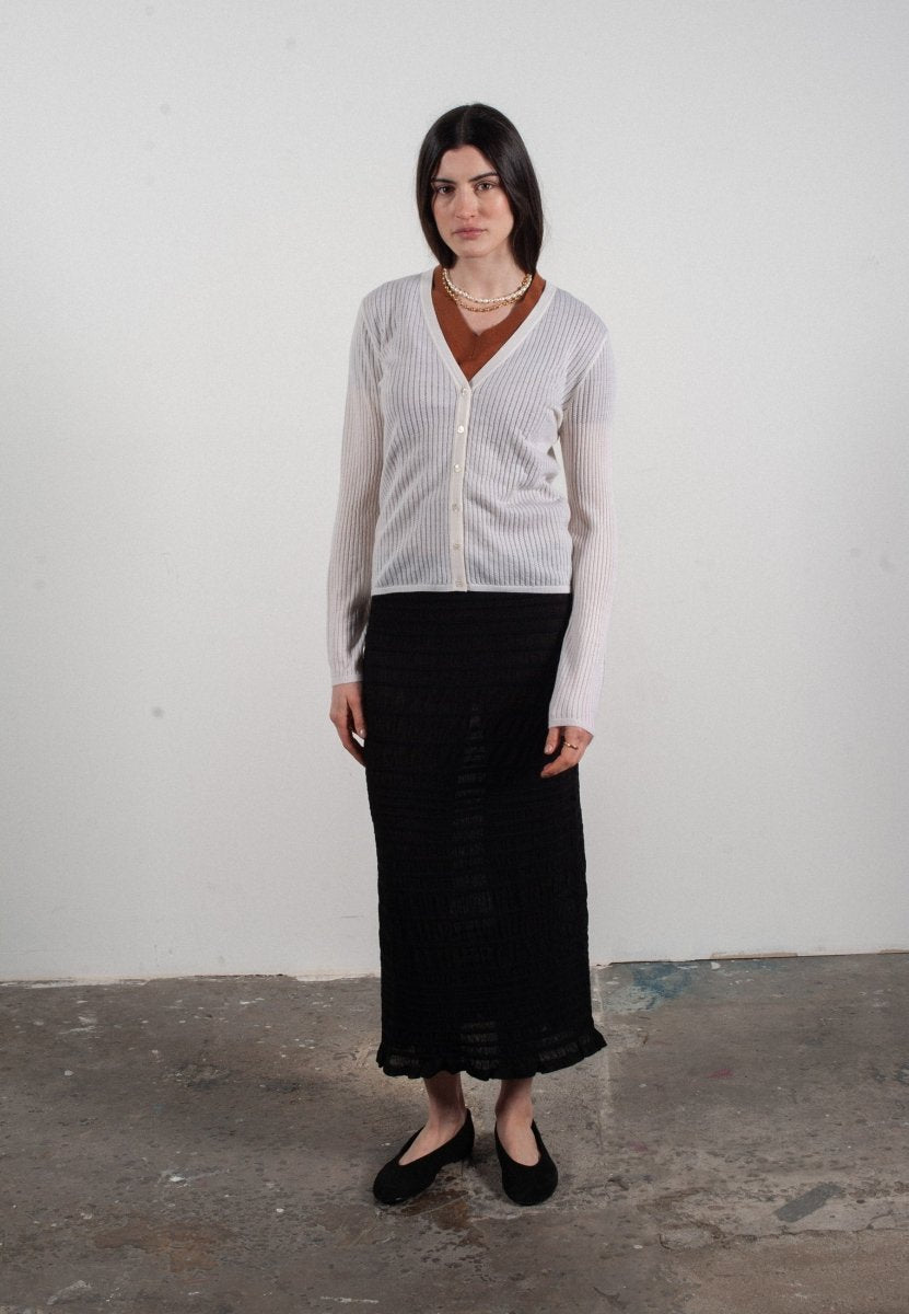 Cardigan col V femme en cachemire et laine ajouré ultrafin blanc - FRIDA 3 - Studio cashmere8