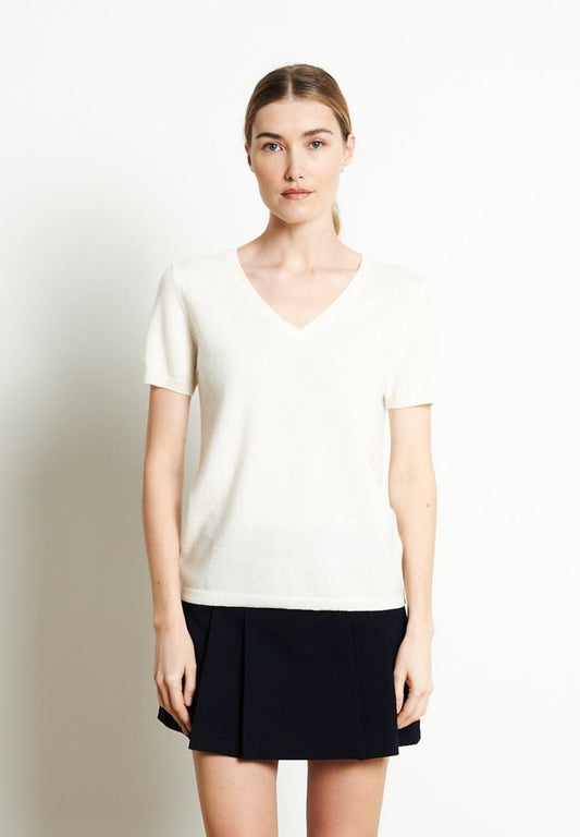 LILLY 14 T-shirt col V en cachemire manches courtes blanc écru - Studio cashmere8