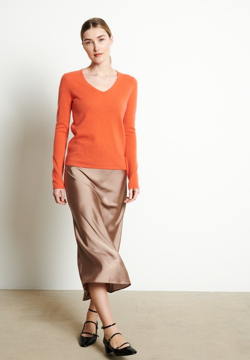 LILLY 2 Pull col V en cachemire mandarine - Studio cashmere8