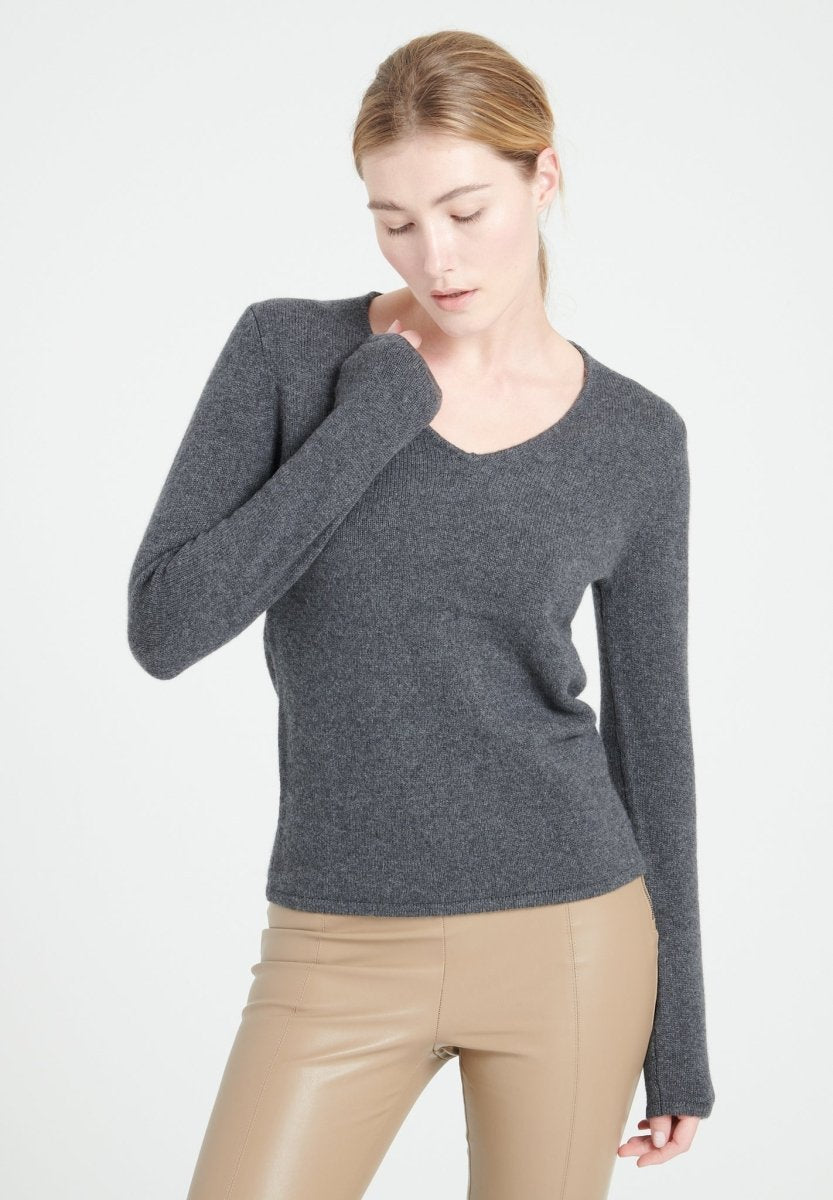 LILLY 20 Pull col V en cachemire 4 fils gris anthracite - Studio cashmere8