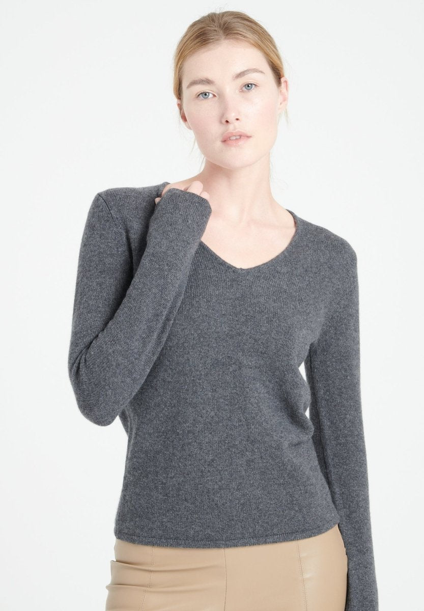 LILLY 20 Pull col V en cachemire 4 fils gris anthracite - Studio cashmere8