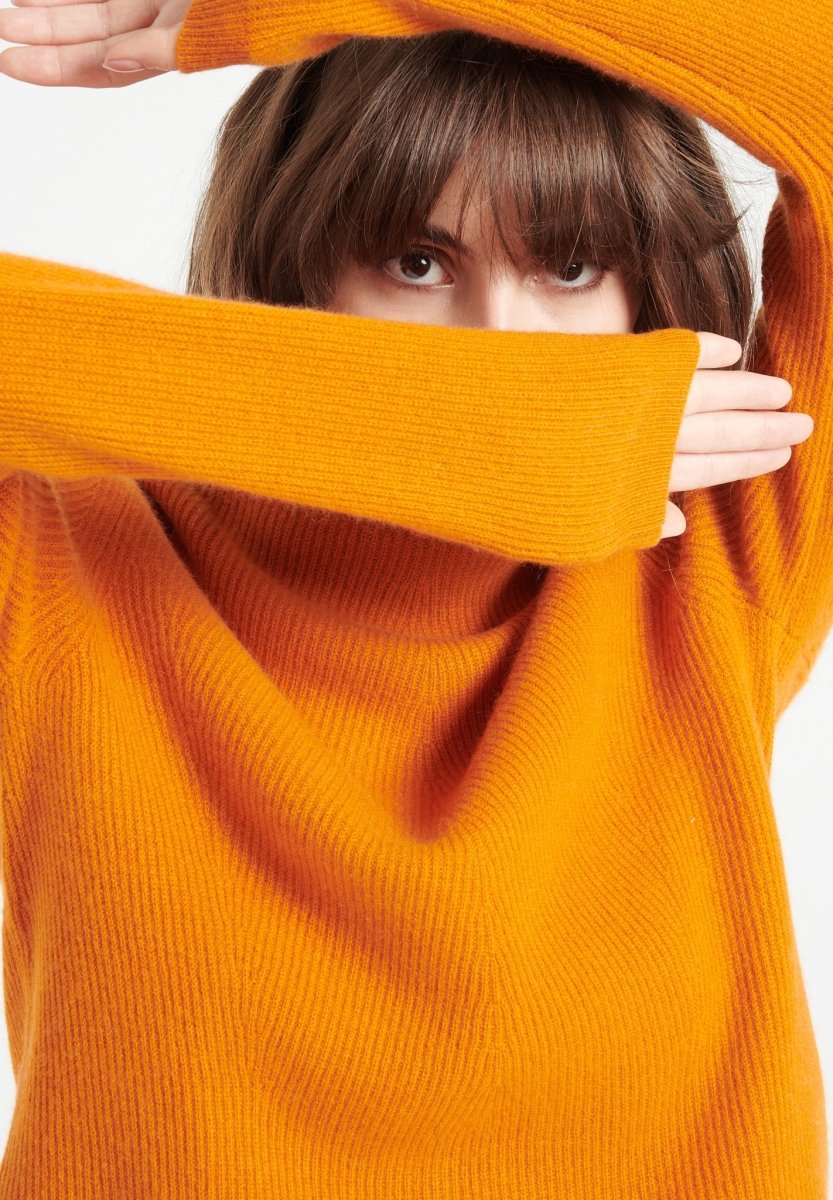 LILLY 26 Pull col roulé en cachemire orange citrouille - Studio cashmere8