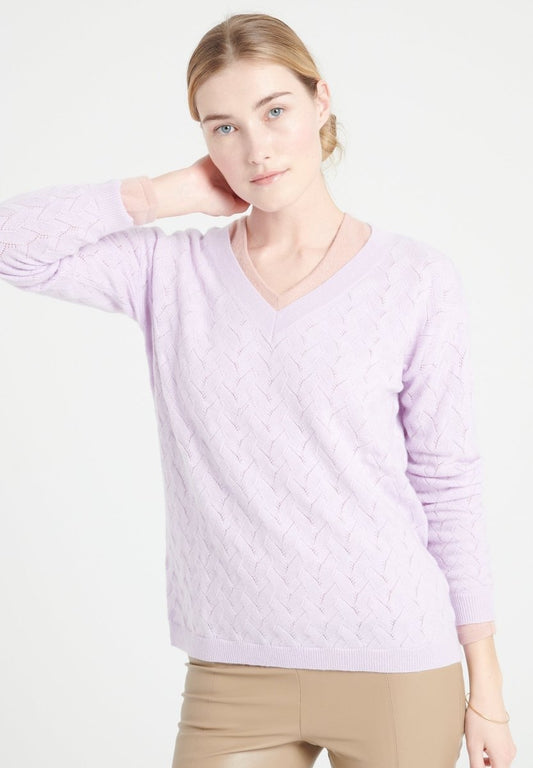 LILLY 27 Pull col V en cachemire à mailles ajourées lilas - Studio cashmere8