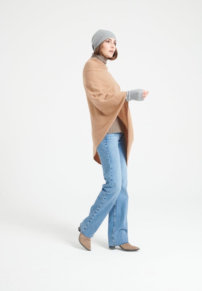 LILLY 9 Poncho col V en cachemire camel - Studio cashmere8