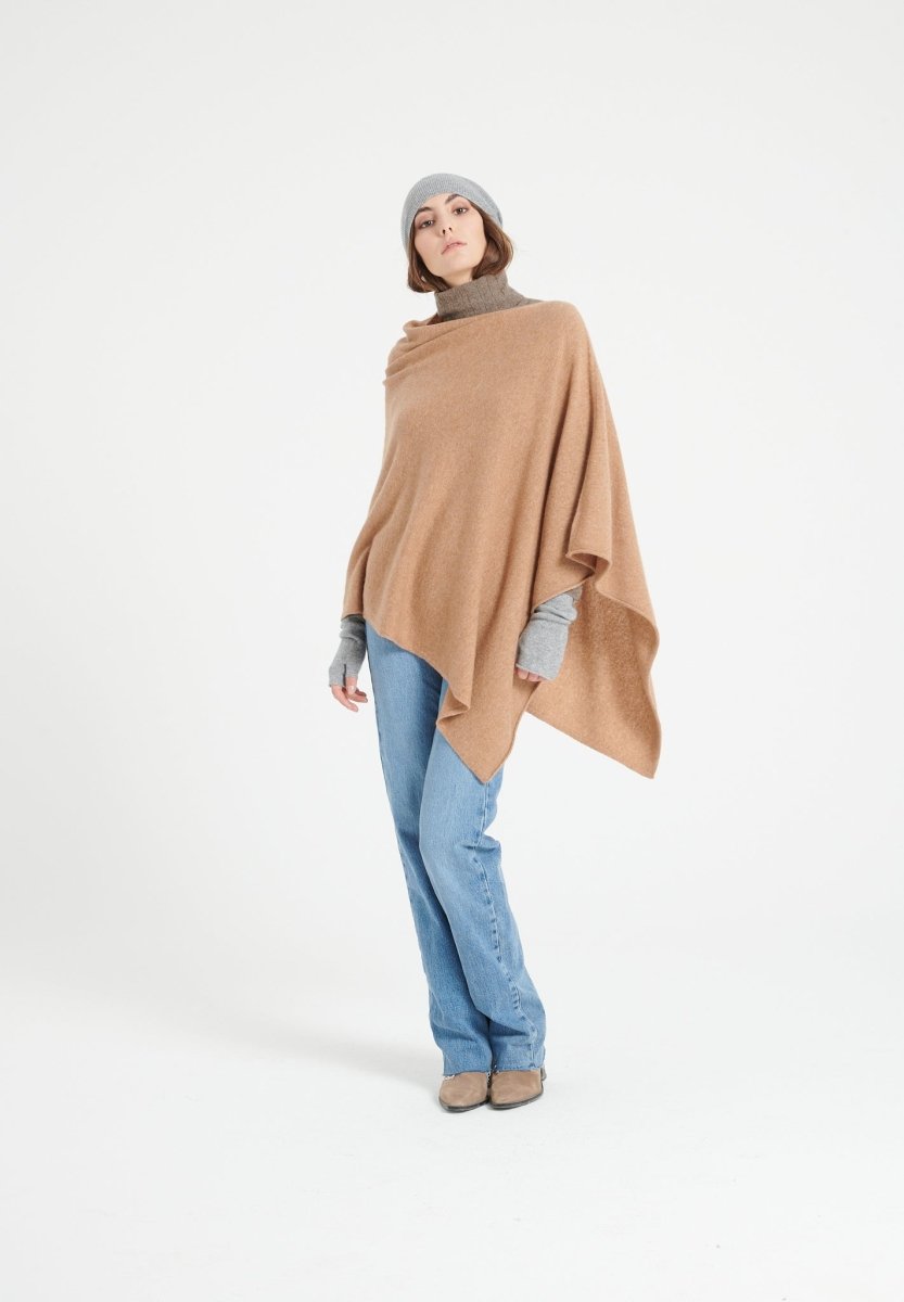 LILLY 9 Poncho col V en cachemire camel - Studio cashmere8