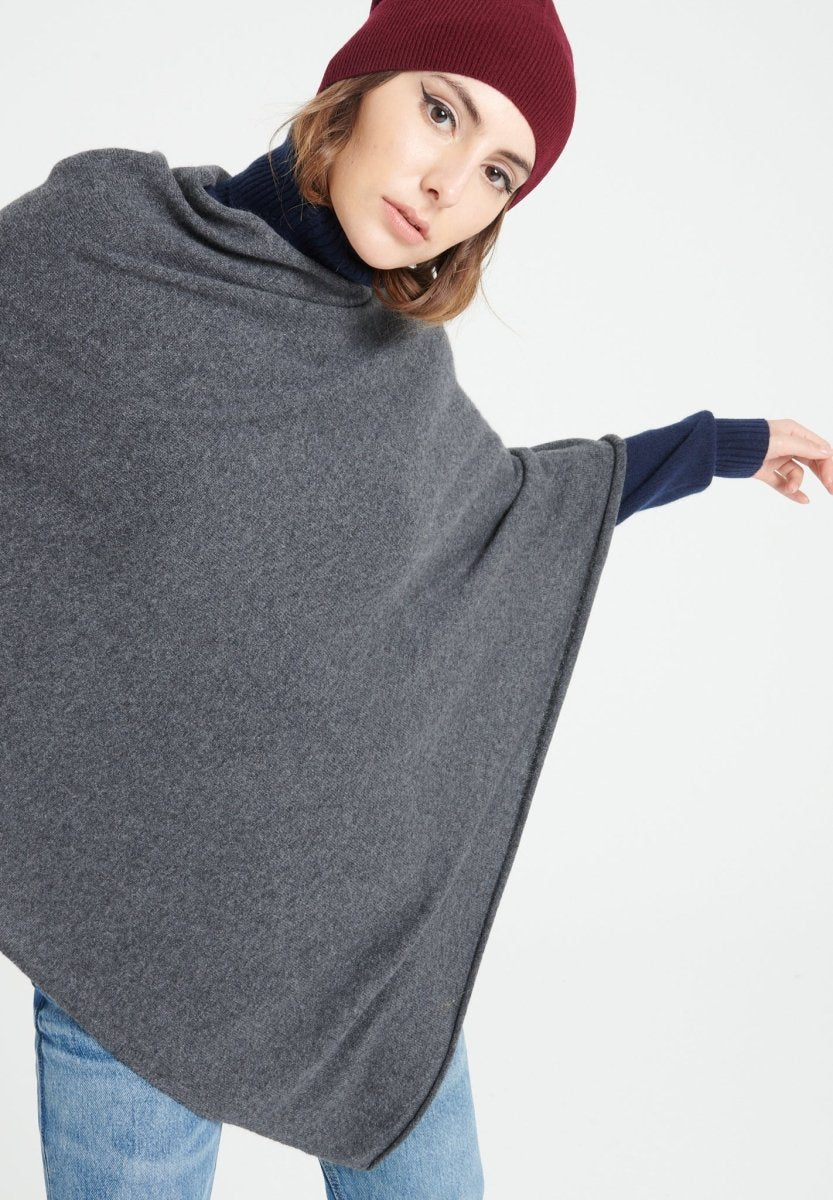 LILLY 9 Poncho col V en cachemire gris anthracite - Studio cashmere8