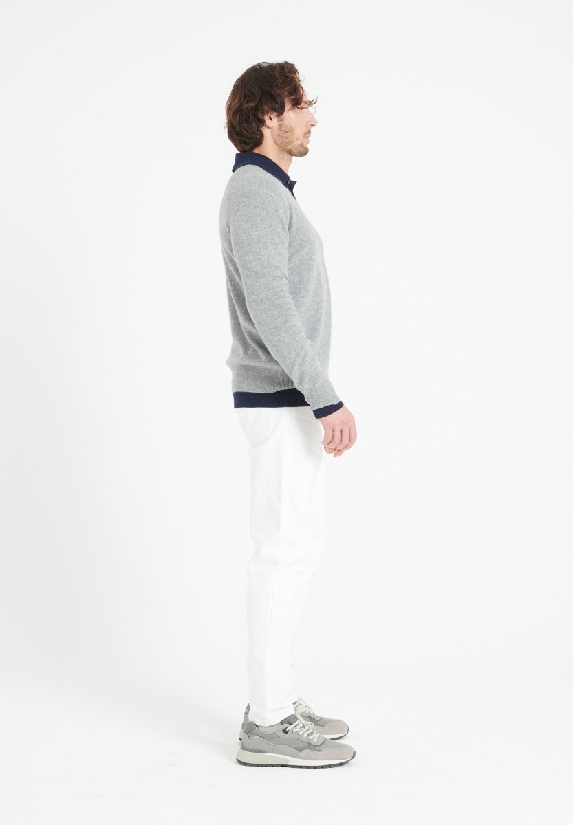 LUKE 1 Pull col V en cachemire gris clair - Studio cashmere8