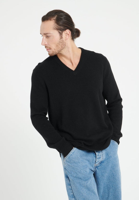 LUKE 13 Pull col V en cachemire 4 fils noir - Studio cashmere8