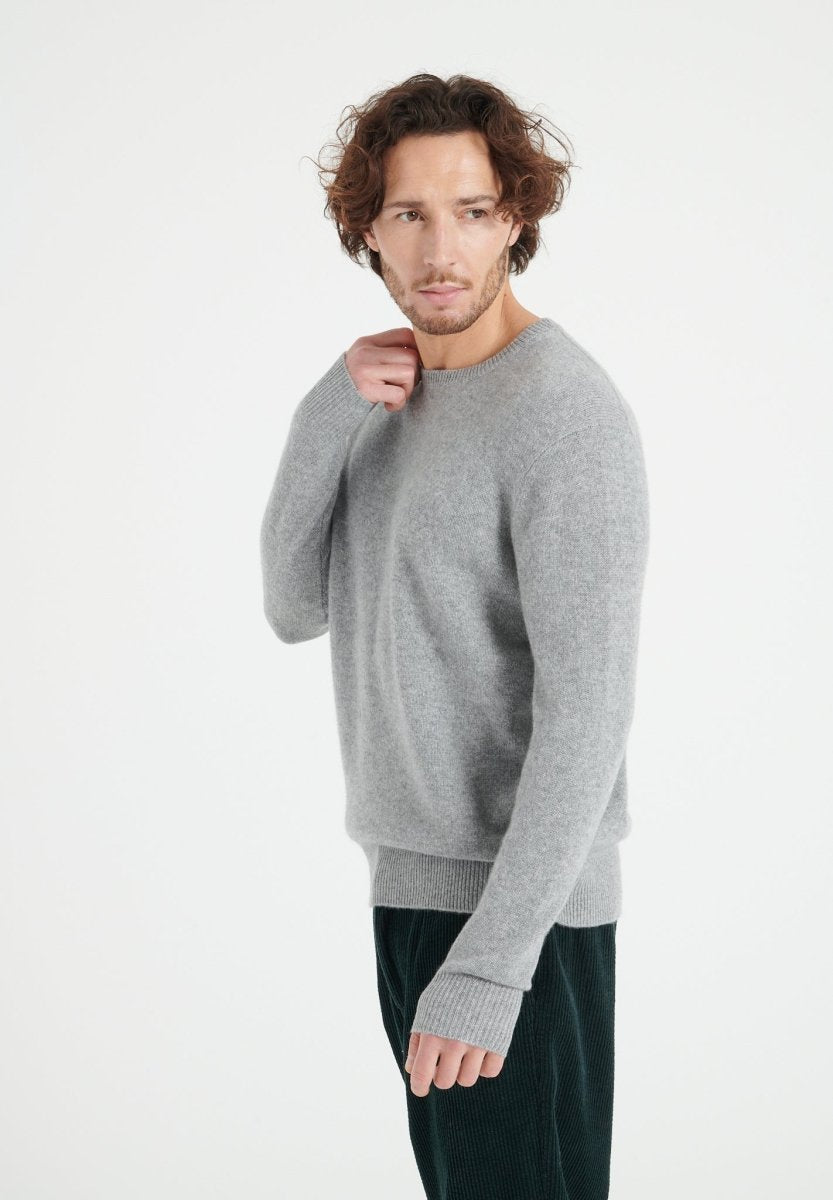 LUKE 14 Pull col rond en cachemire 4 fils gris clair - Studio cashmere8