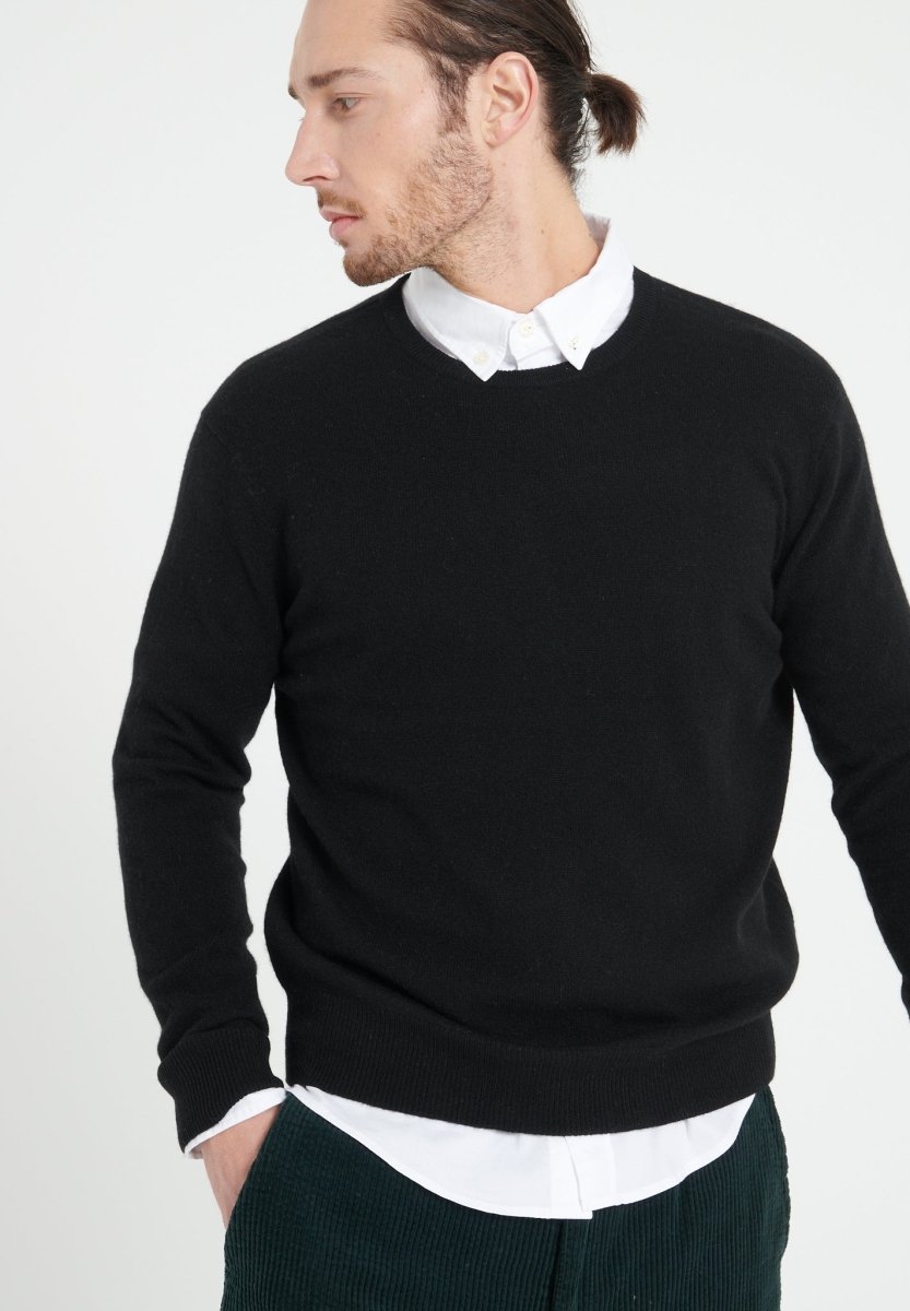 LUKE 2 Pull col rond en cachemire noir - Studio cashmere8