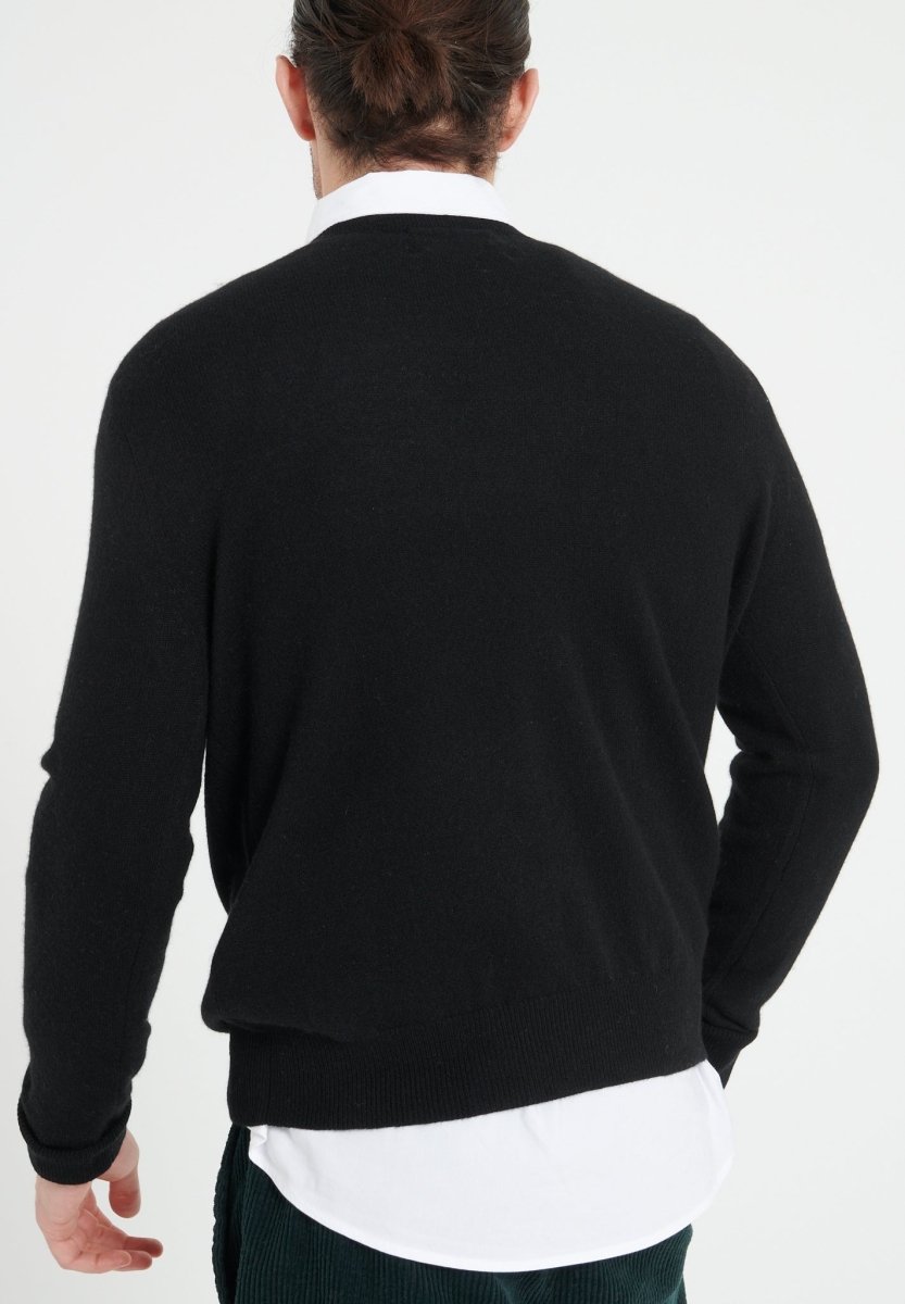 LUKE 2 Pull col rond en cachemire noir - Studio cashmere8