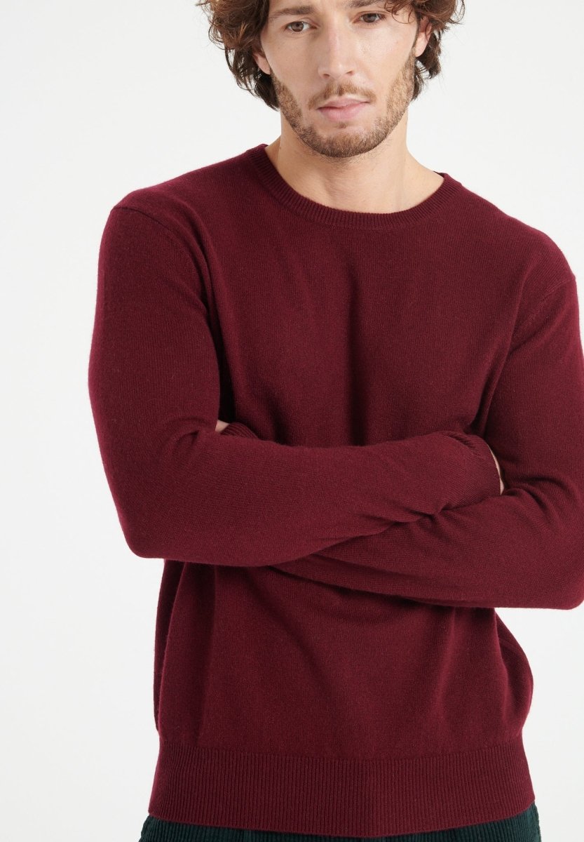 LUKE 2 Pull col rond en cachemire rouge bordeaux - Studio cashmere8