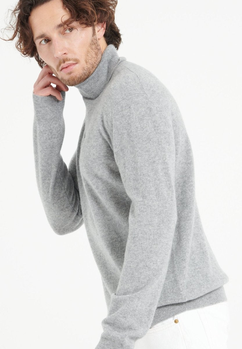 LUKE 3 Pull col roulé en cachemire gris clair - Studio cashmere8