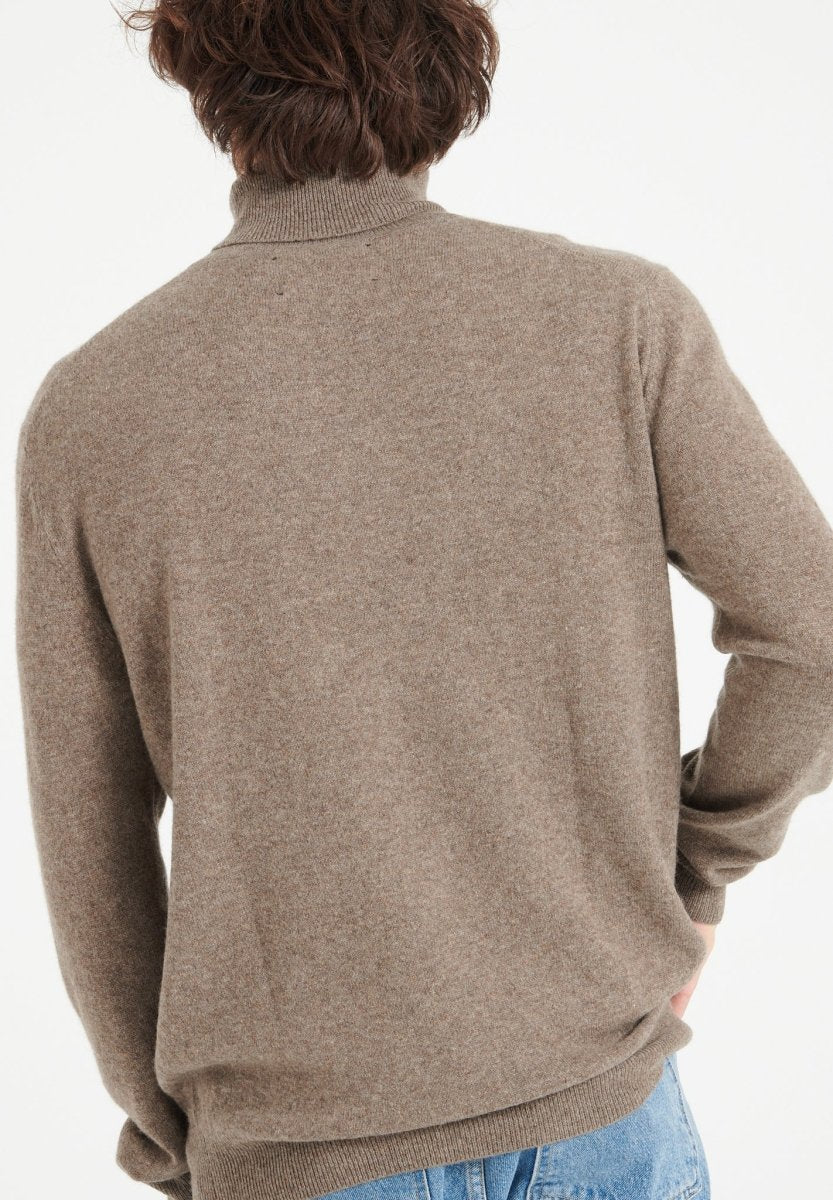 LUKE 3 Pull col roulé en cachemire taupe - Studio cashmere8