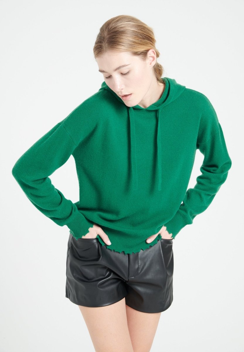 MIA 16 Sweat à capuche en cachemire avec finitions ciselées vert émeraude - Studio cashmere8