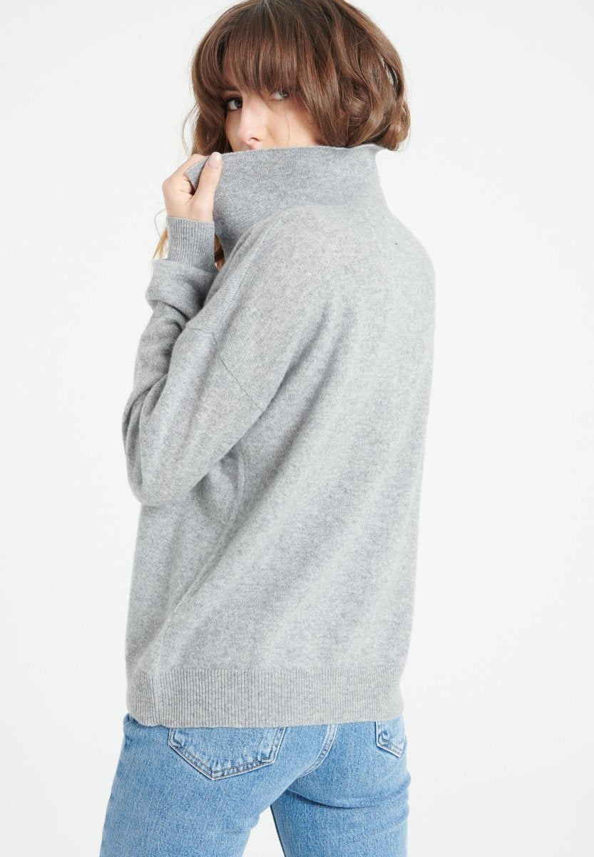 MIA 3 Polo manches longues en cachemire gris clair - Studio cashmere8