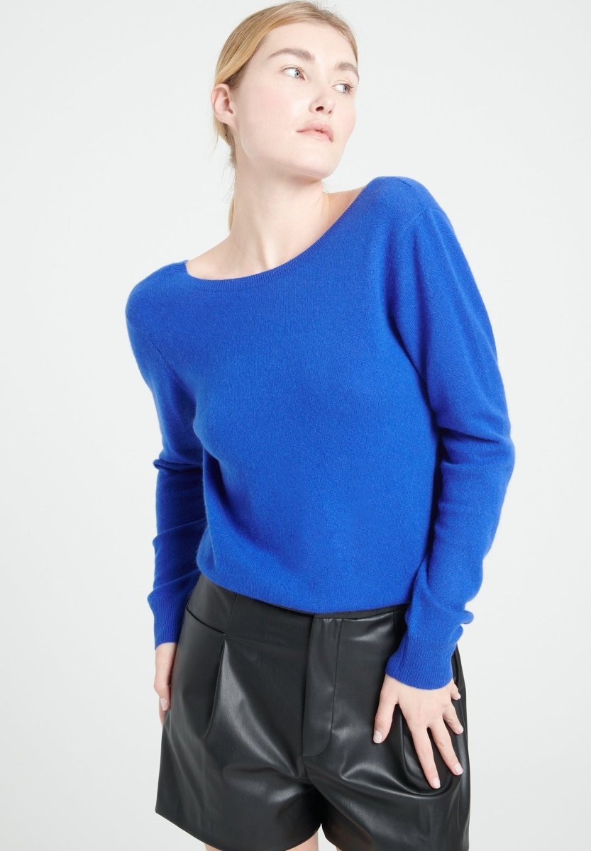 MIA 7 Pull décolleté en V dans le dos en cachemire bleu royal - Studio cashmere8