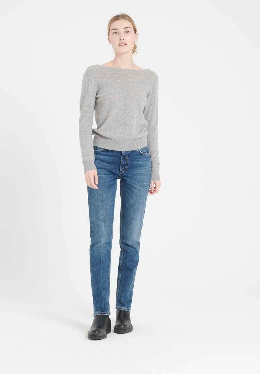 MIA 7 Pull décolleté en V dans le dos en cachemire gris clair - Studio cashmere8