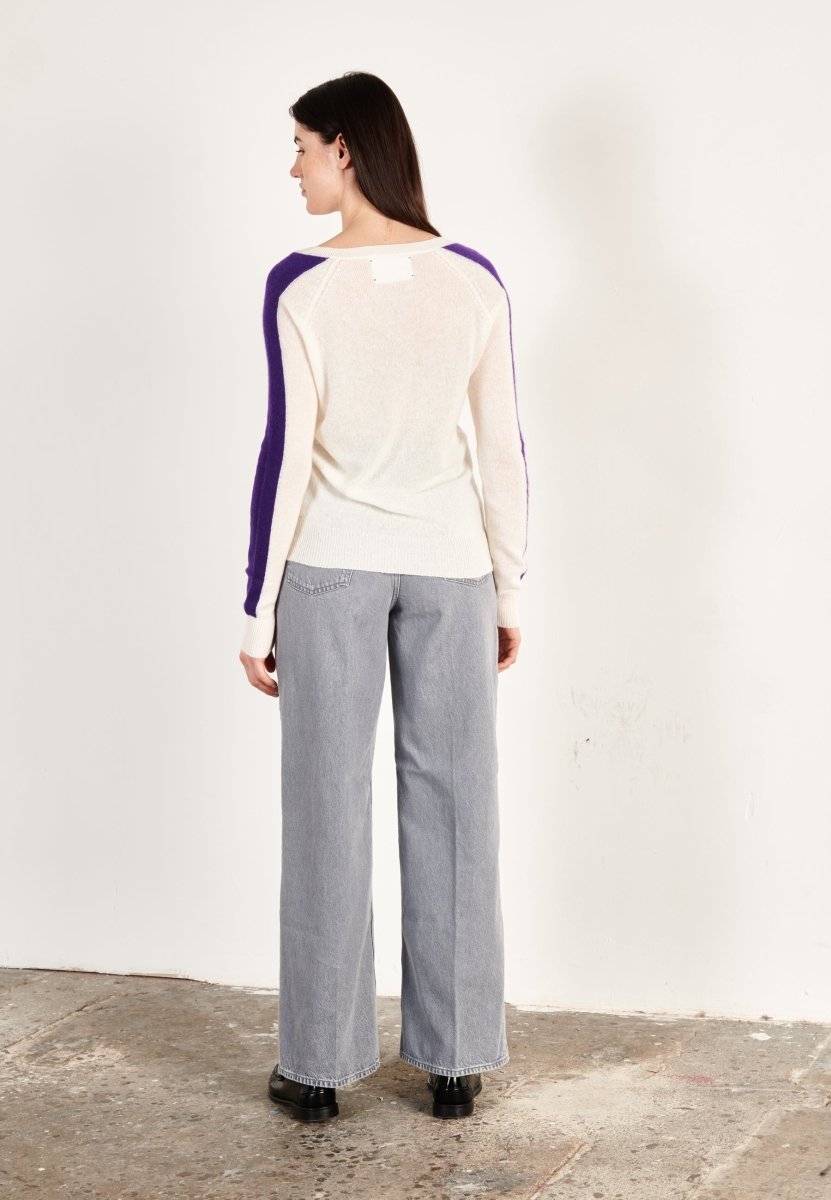 Pull col V cachemire écru/violet femme - RIA 1 - Studio cashmere8