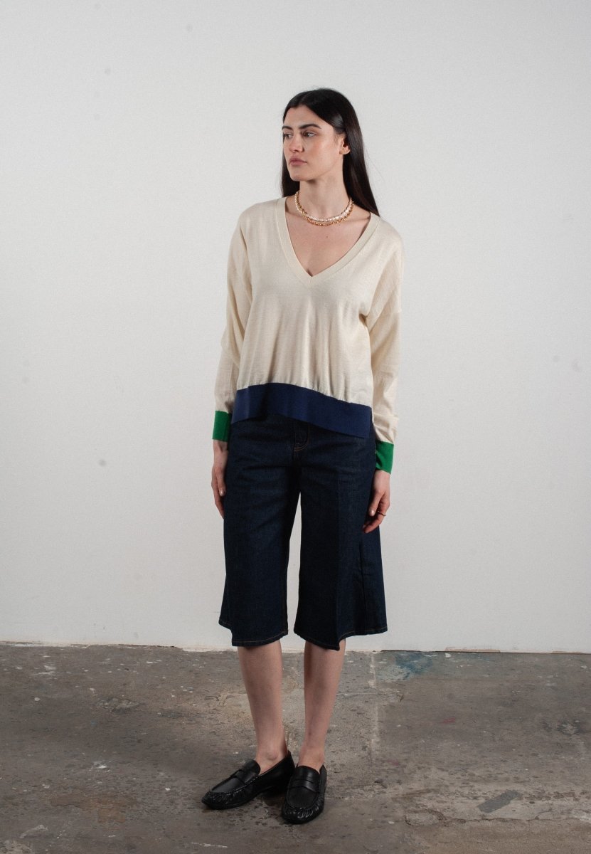 Pull col V femme en cachemire & laine ultrafin blanc & vert & bleu marine - KELLY 10 - Studio cashmere8