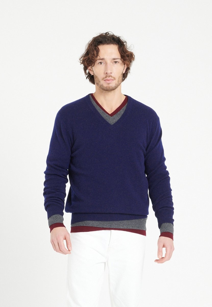 Pull col V homme en cachemire bleu nuit - LUKE 1