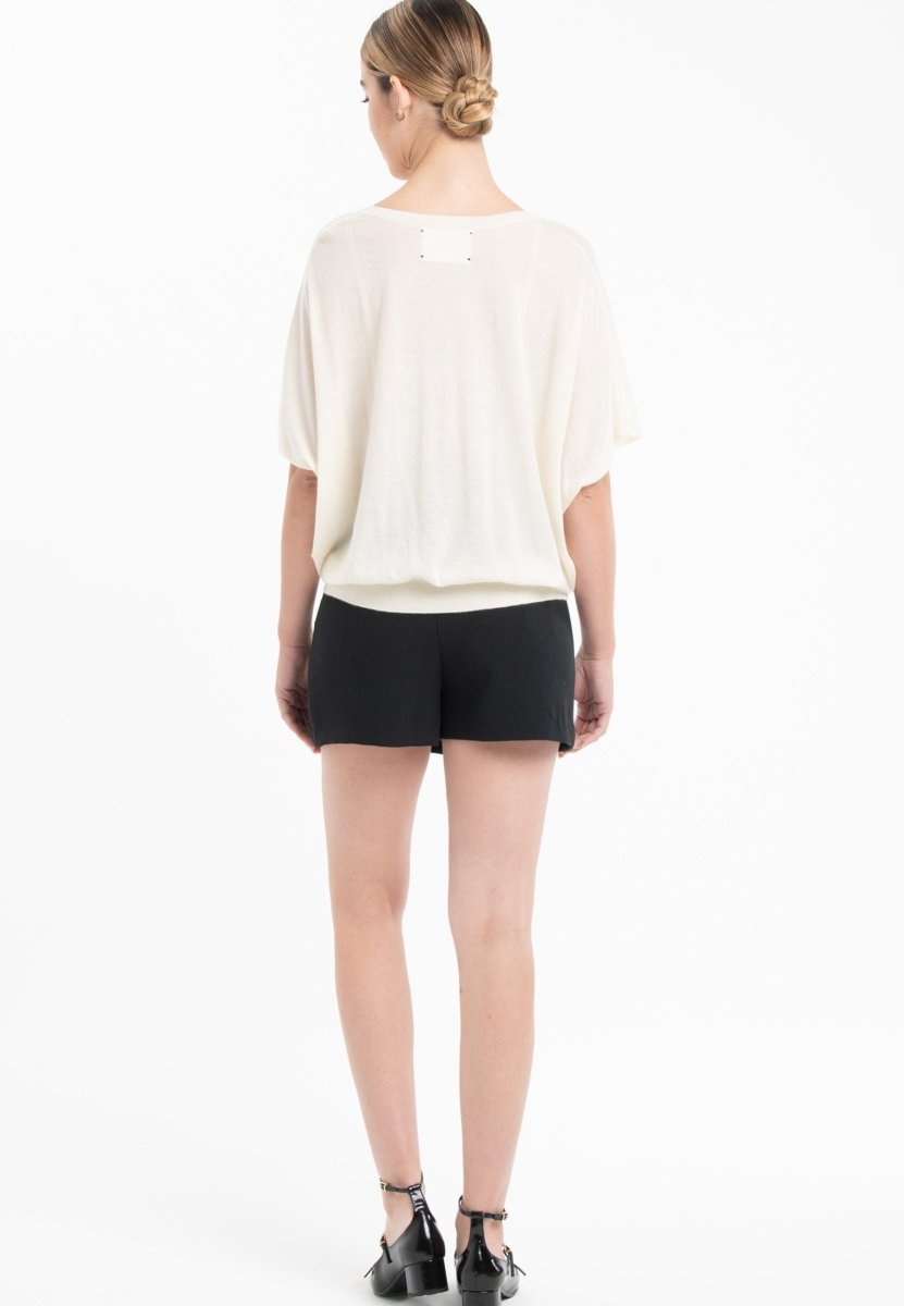 Pull col V manches chauve souris ultrafin cachemire et laine blanc femme - KELLY 6 - Studio cashmere8