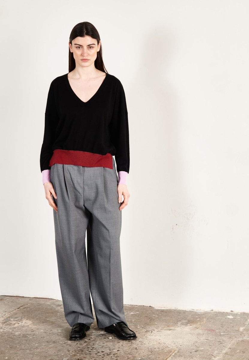 Pull col V oversize ultrafin cachemire et laine noir/lavande/rouge femme - KELLY 10 - Studio cashmere8
