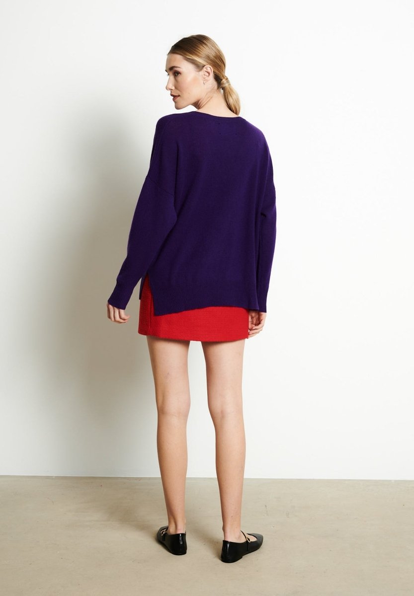 RIA 3 Pull col V profond oversize en cachemire violet - Studio cashmere8