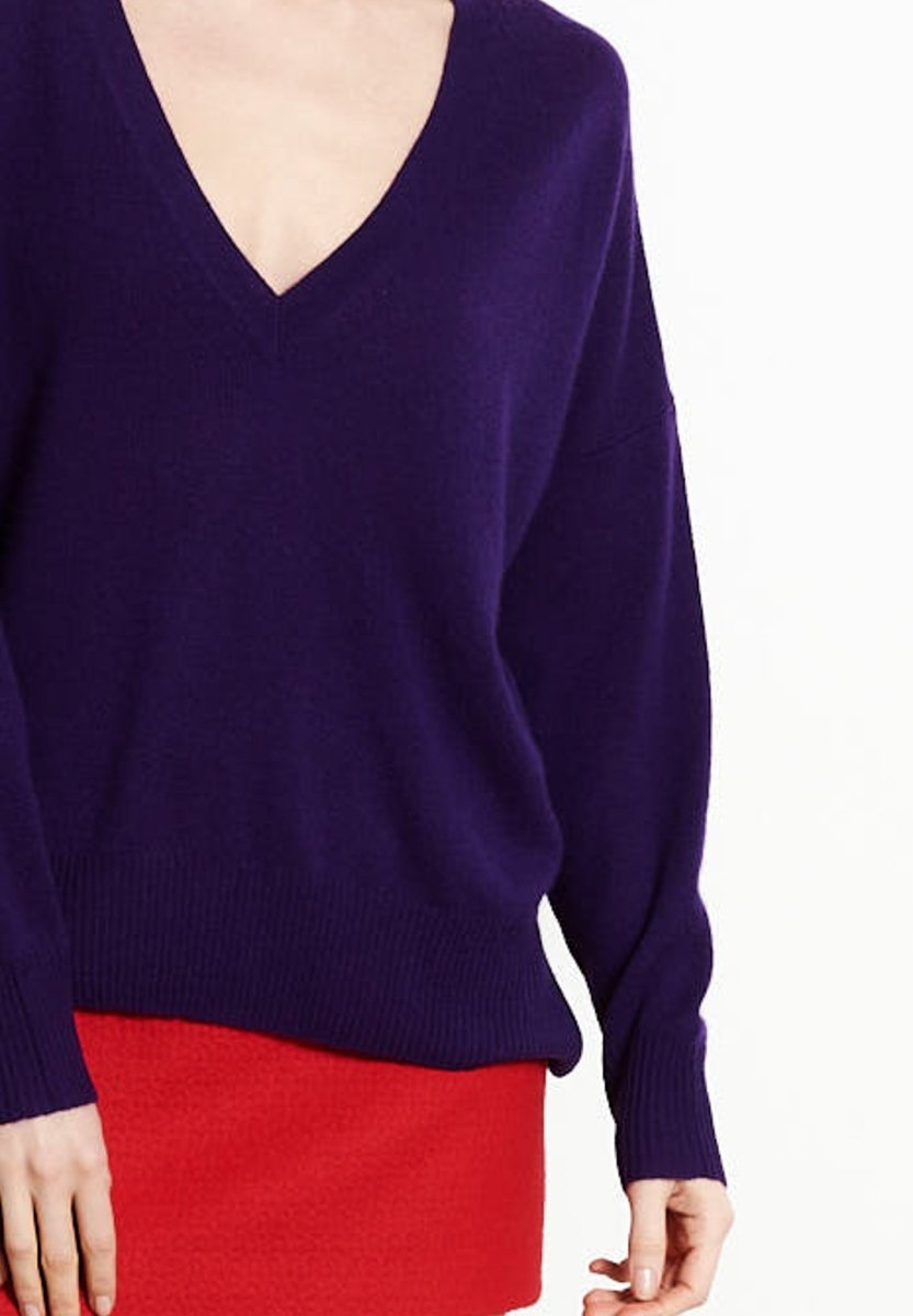 RIA 3 Pull col V profond oversize en cachemire violet - Studio cashmere8