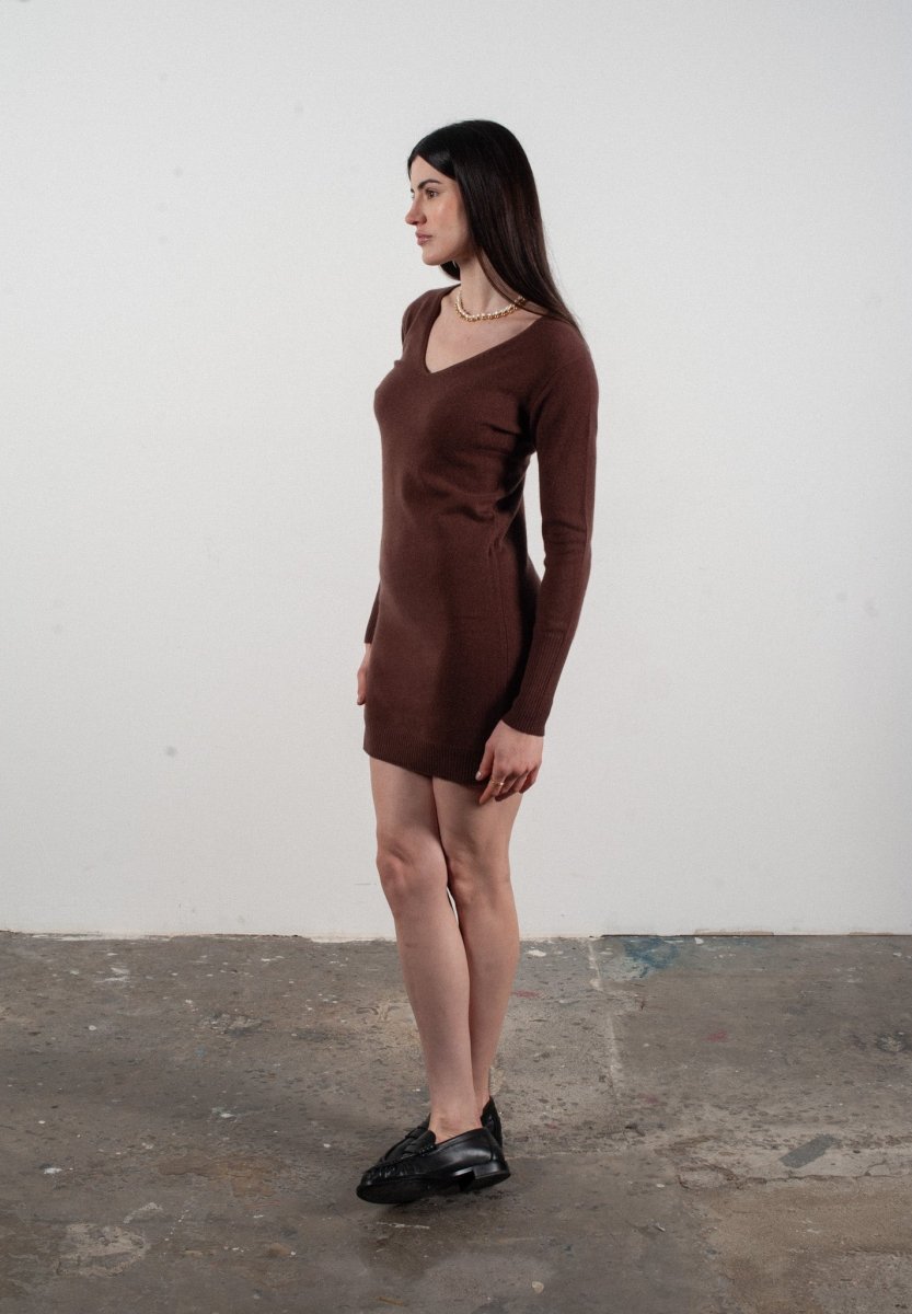 Robe col V femme en cachemire marron - LILLY 10 - Studio Cashmere8
