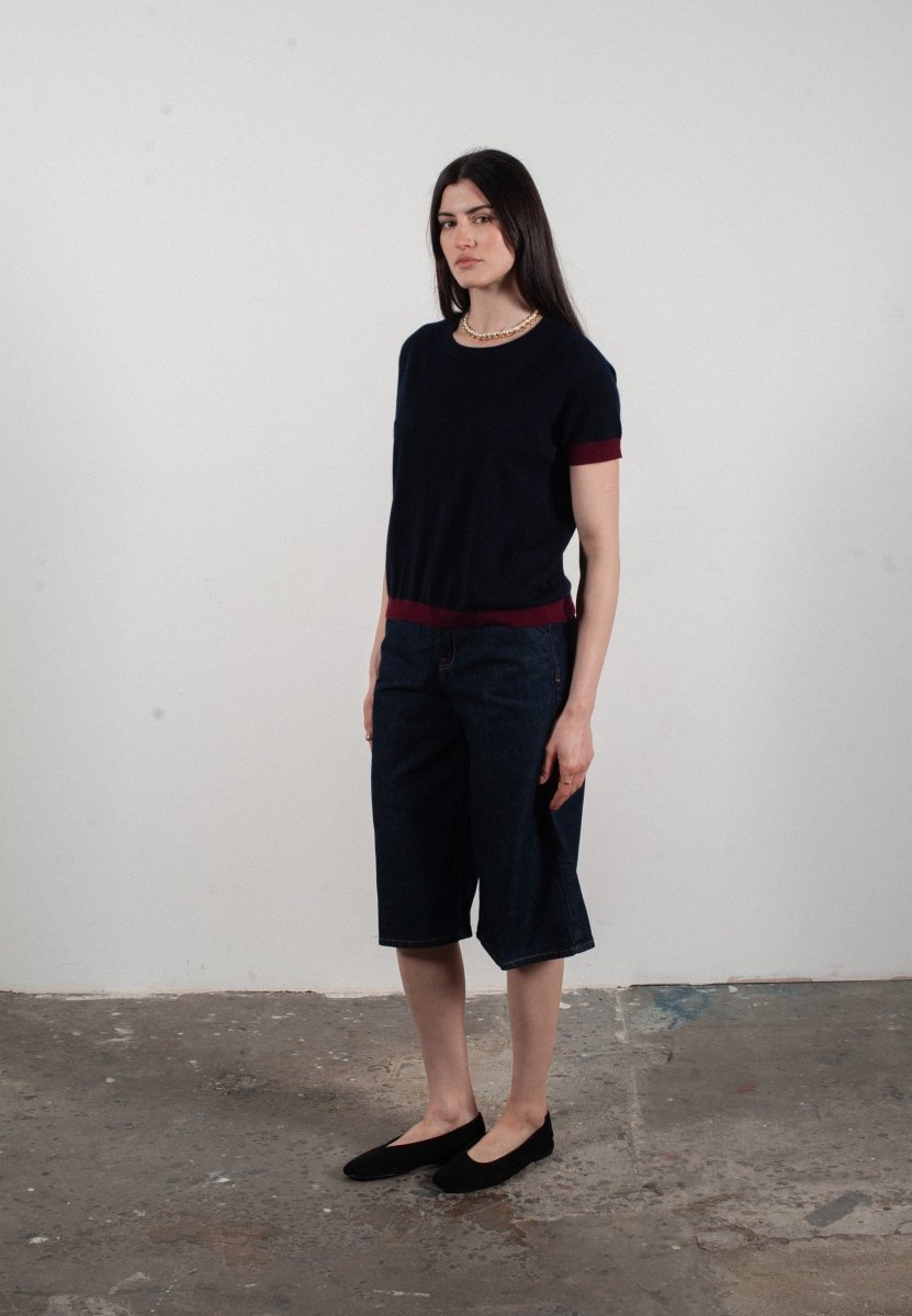 T shirt col rond manches courtes femme en cachemire & laine ultrafin bleu marine & rouge bordeaux - KELLY 1 - Studio cashmere8
