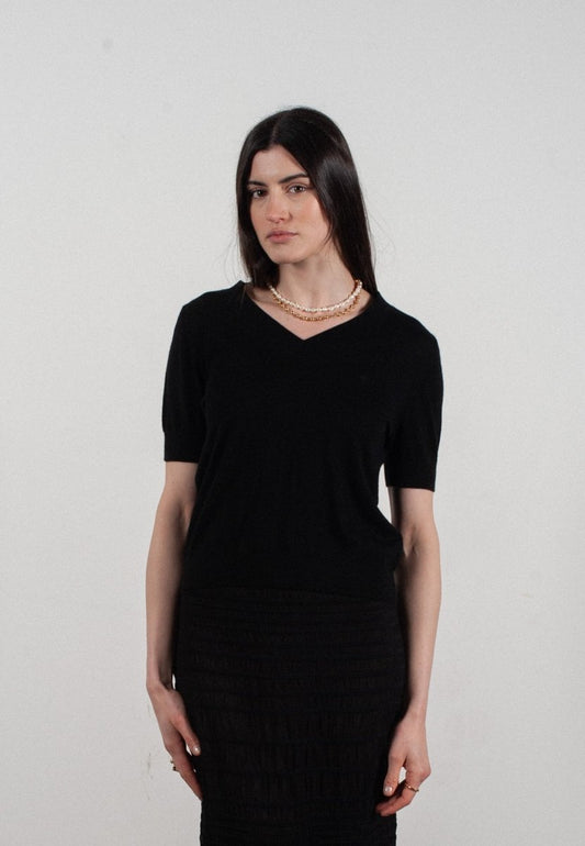 T-shirt col V manches courtes femme en cachemire et laine ultrafin noir - FRIDA 10 - Studio cashmere8