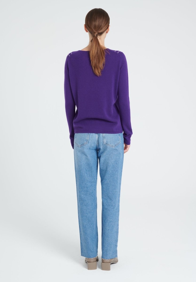 ZAYA 11 Pull col claudine intarsia en cachemire violet foncé - Studio cashmere8