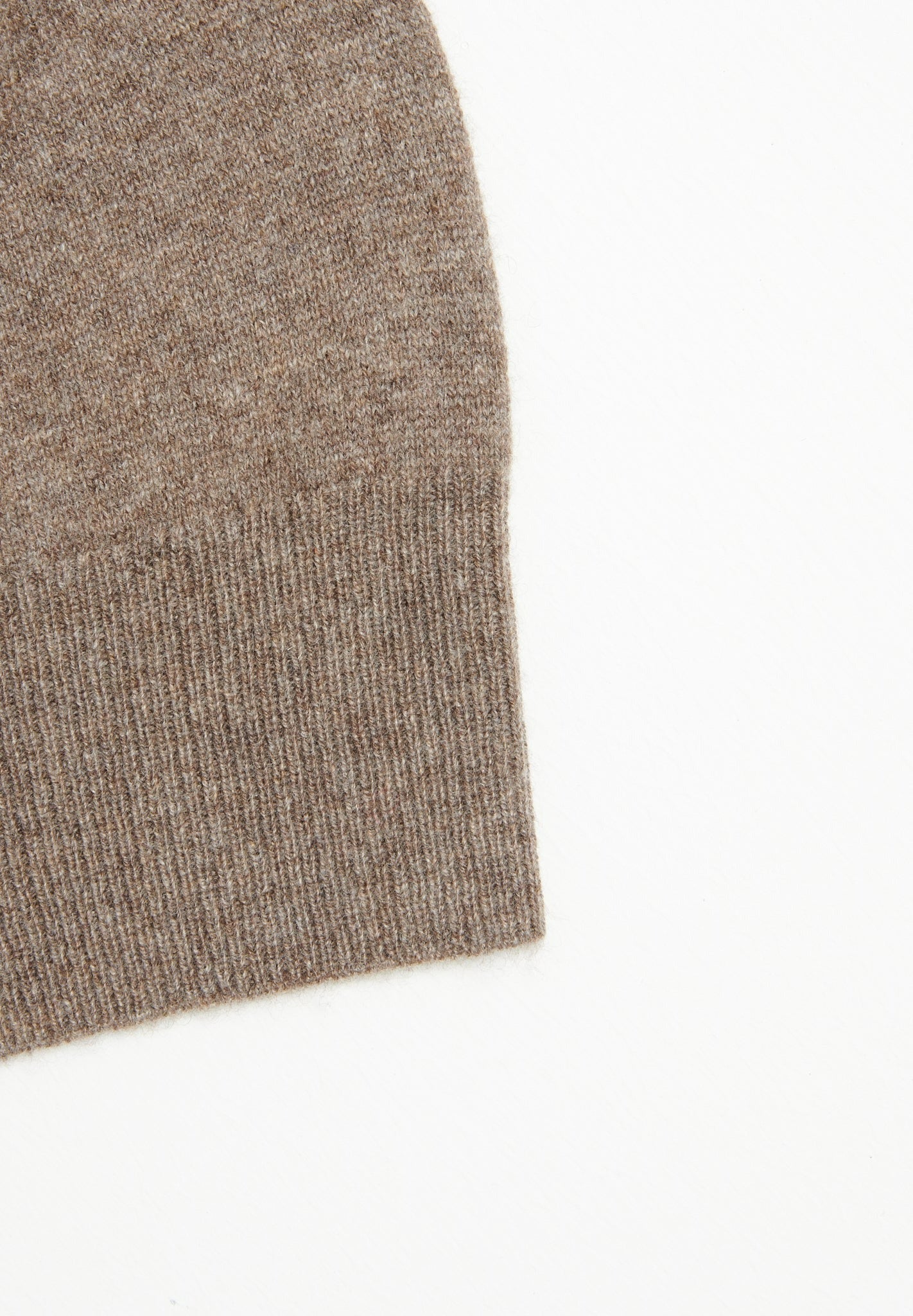 Bonnet en cachemire taupe