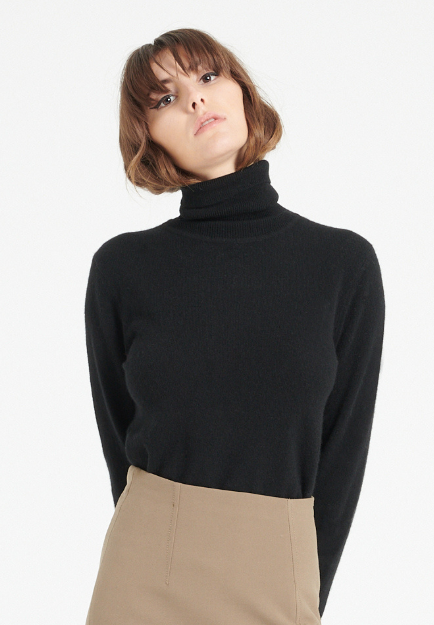 LILLY 3 Black cashmere turtleneck sweater